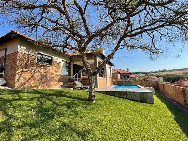 3 Bedroom House 3 Bedroom House