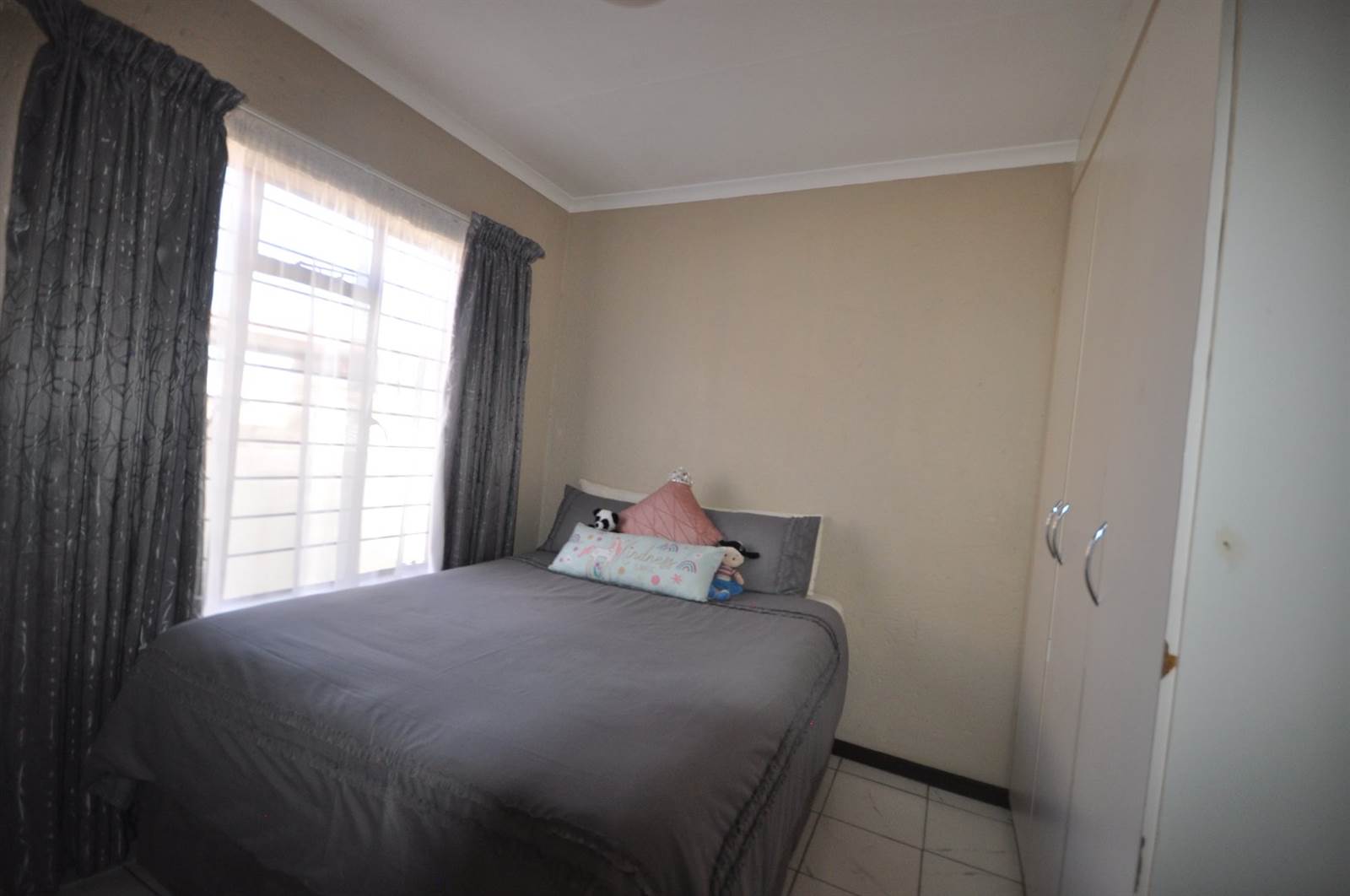 2 Bed Apartment in Greenhills photo number 7