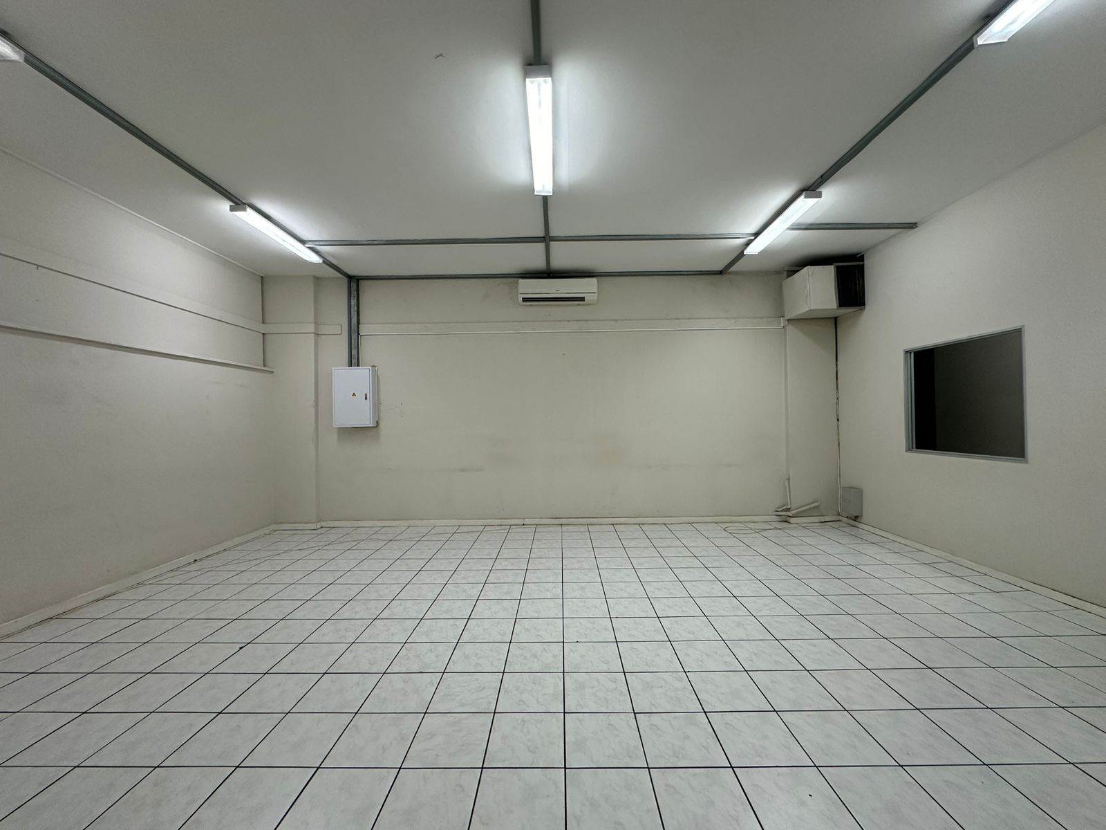 832  m² Commercial space in Alberton photo number 16