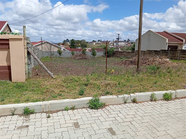 436 m² Land