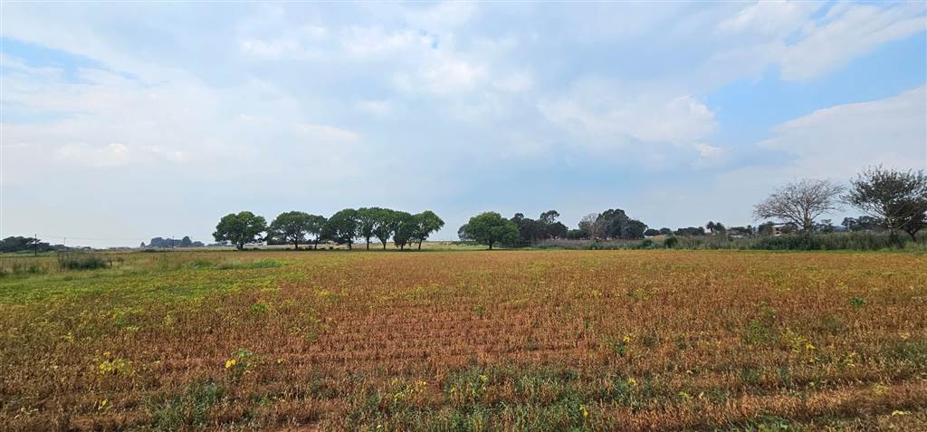 1.6 ha Land available in Droogefontein photo number 4