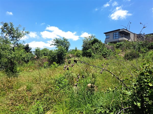 1255 m² Land available in Cashan