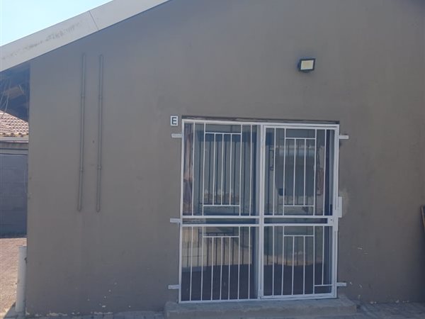 Bachelor apartment Bachelor apartment