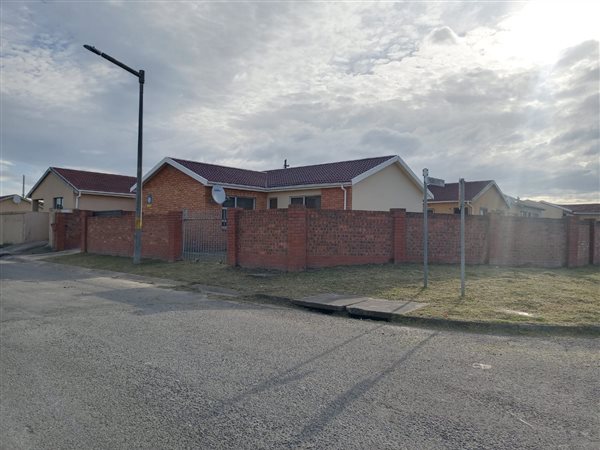 3 Bedroom House 3 Bedroom House