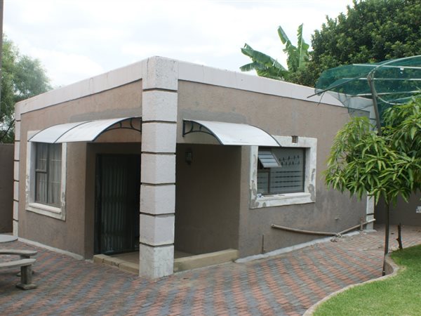 1 Bedroom Apartment 1 Bedroom Apartment