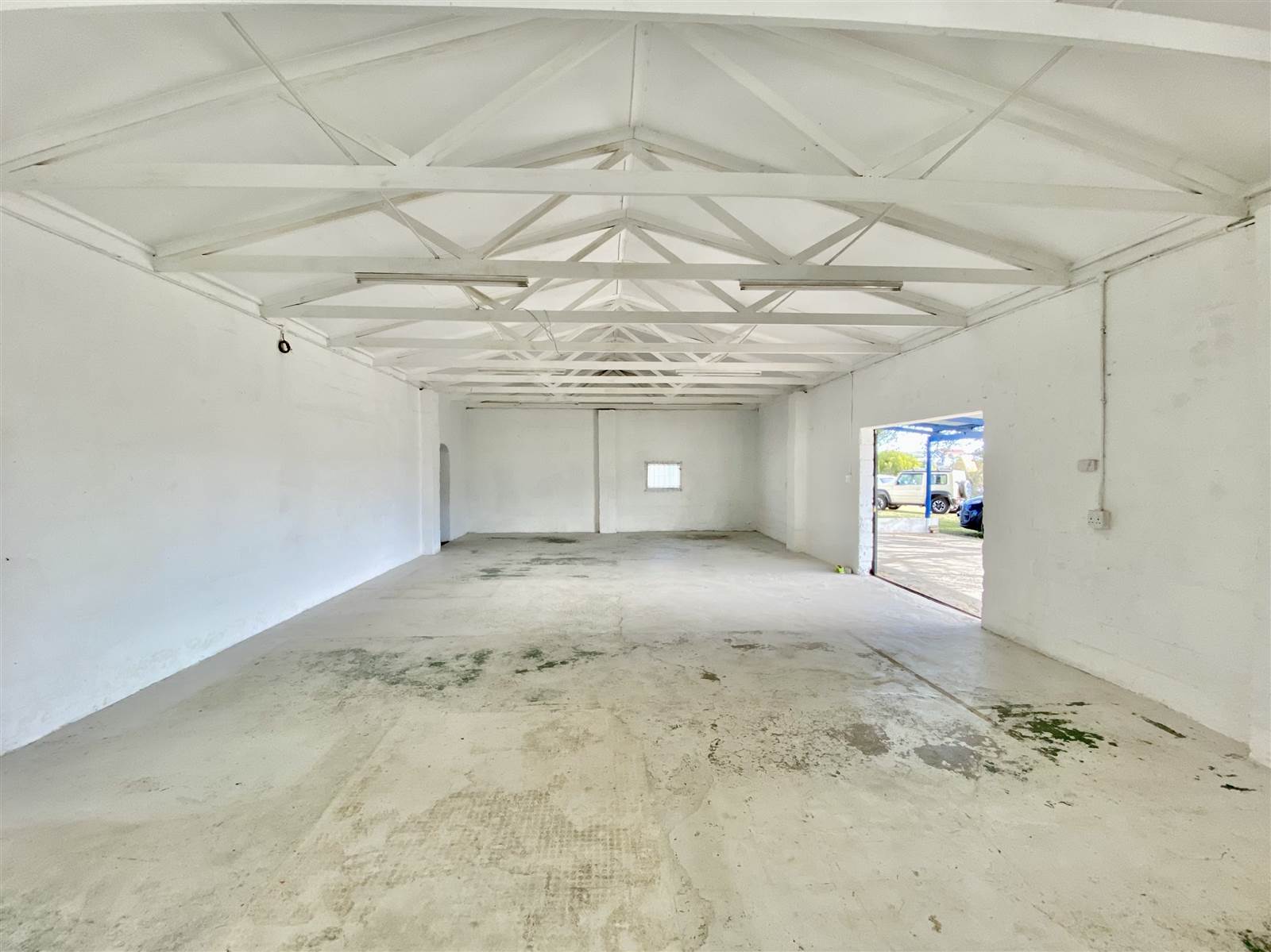 90  m² Commercial space in Stanford photo number 8