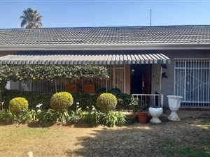 3 Bed House in Elspark