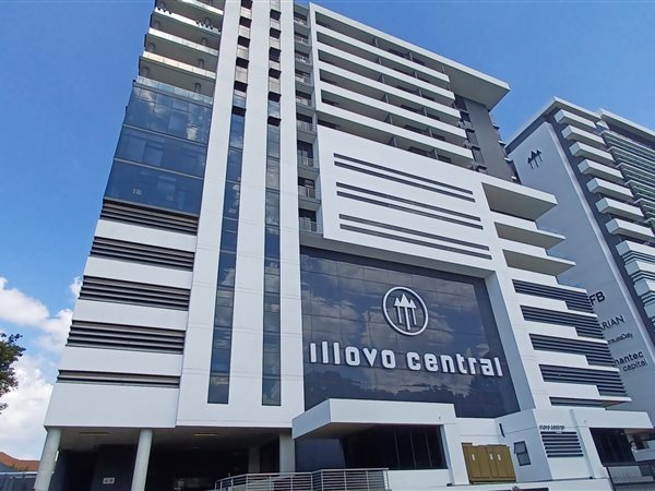 408  m² Commercial space in Illovo