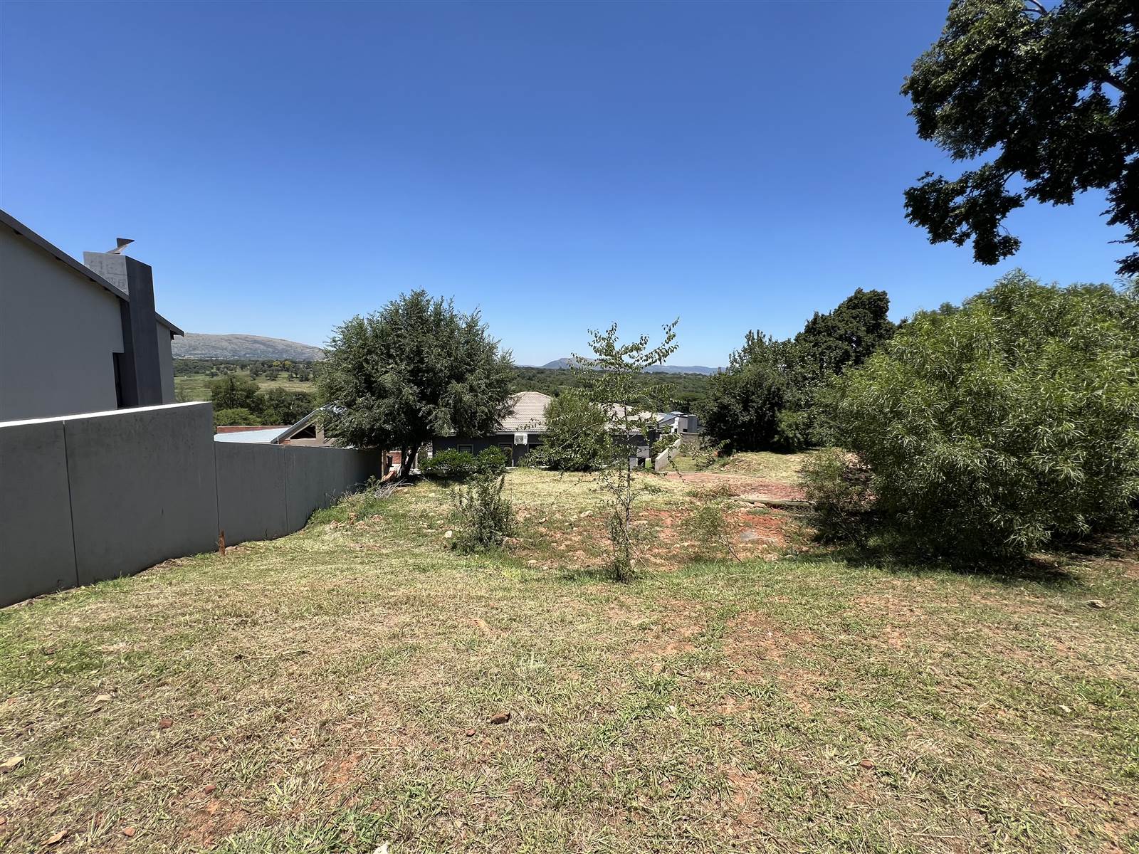 420 m² Land available in Magalies Golf Estate photo number 4