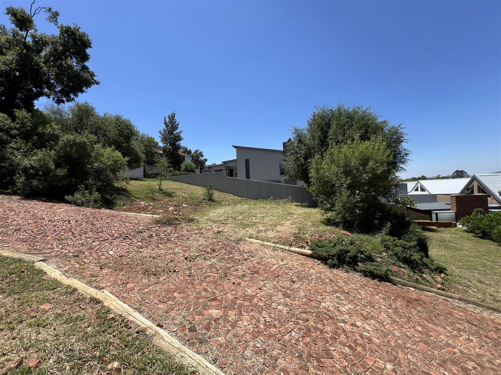 420 m² Land available in Magalies Golf Estate photo number 2
