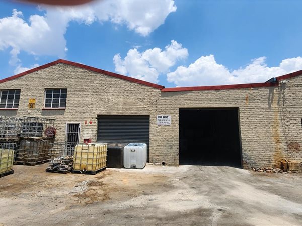 218  m² Industrial space in Jet Park