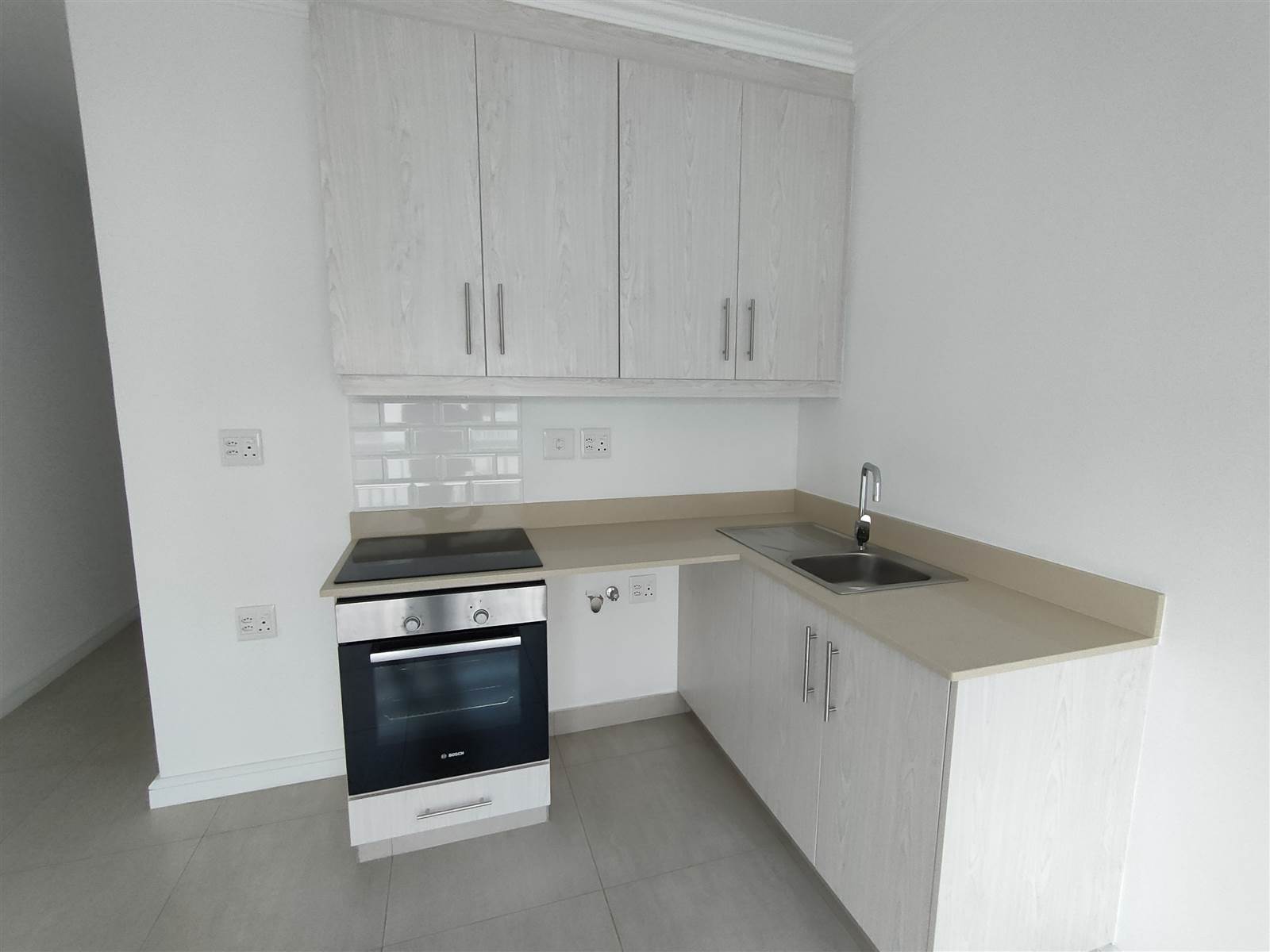 1 Bed Apartment in Emberton Estate photo number 4