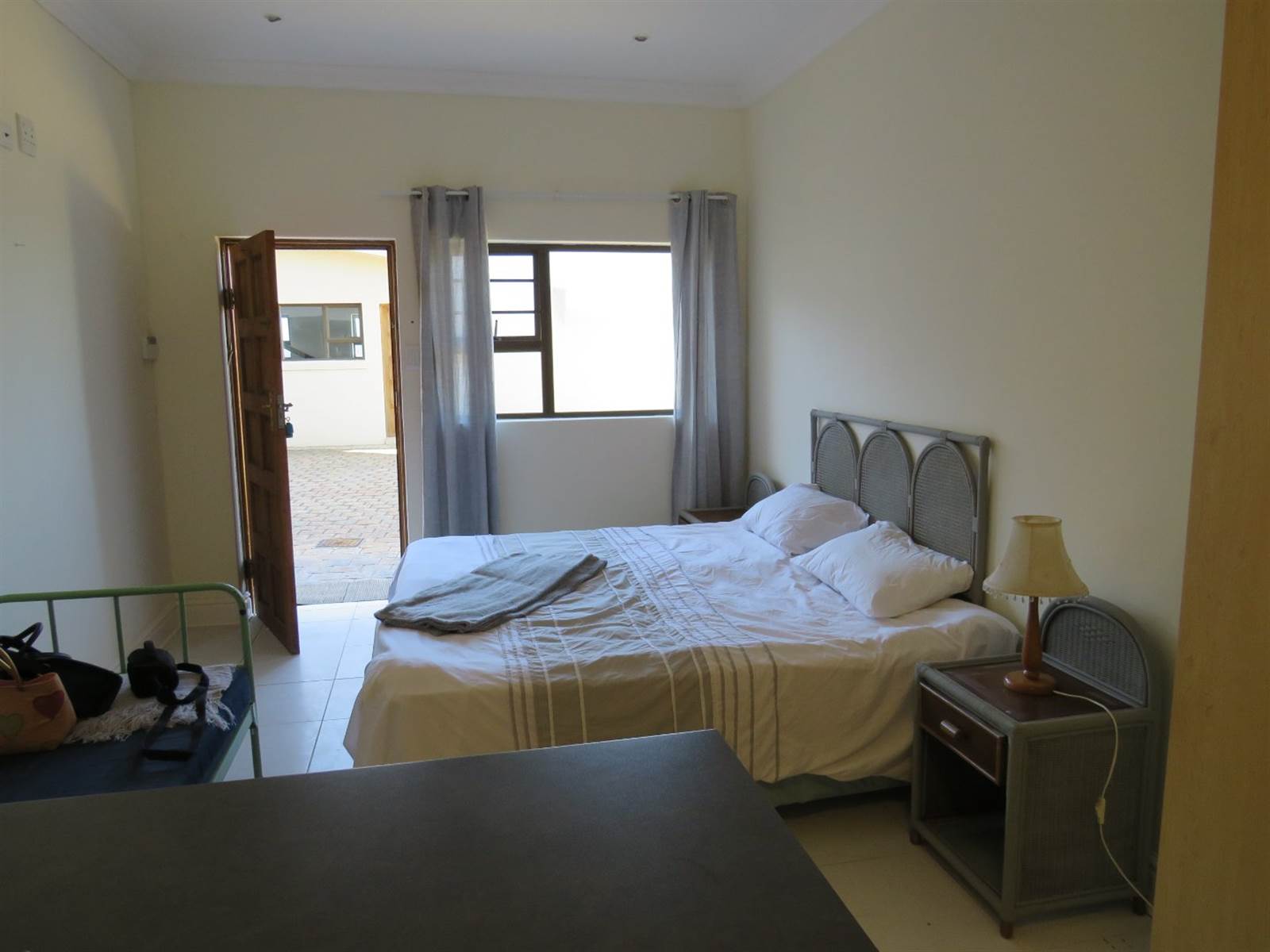 1 Bed Apartment in West Bank photo number 6
