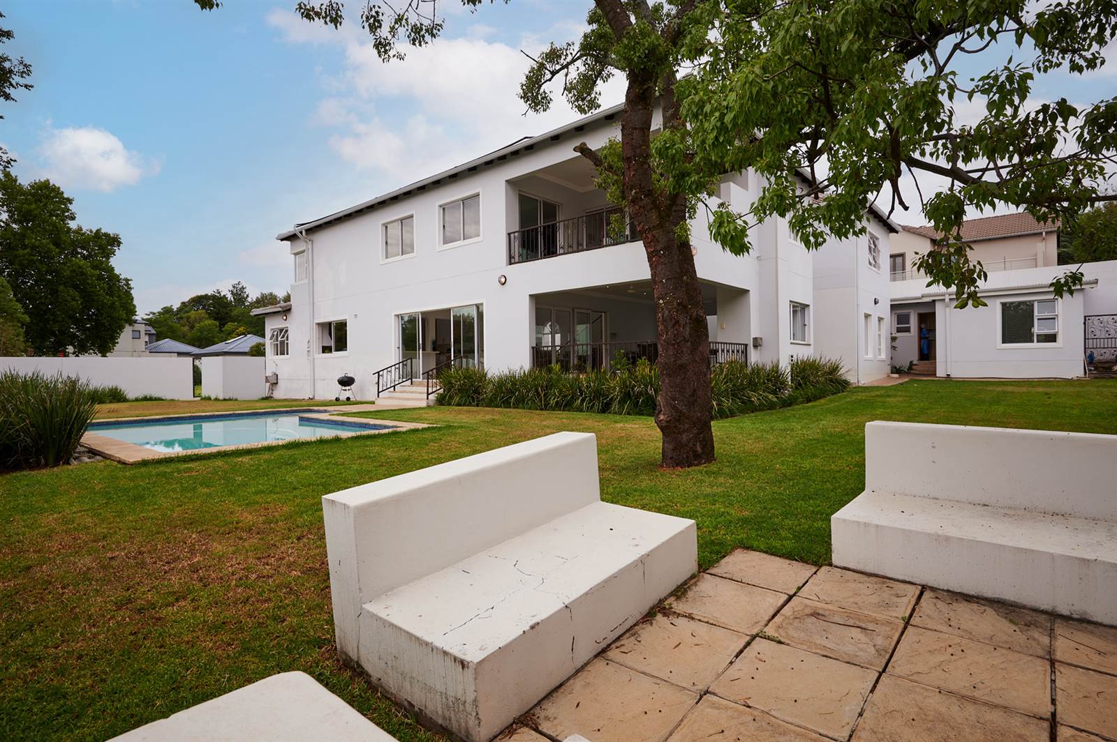 4 Bed House in Bryanston East photo number 30