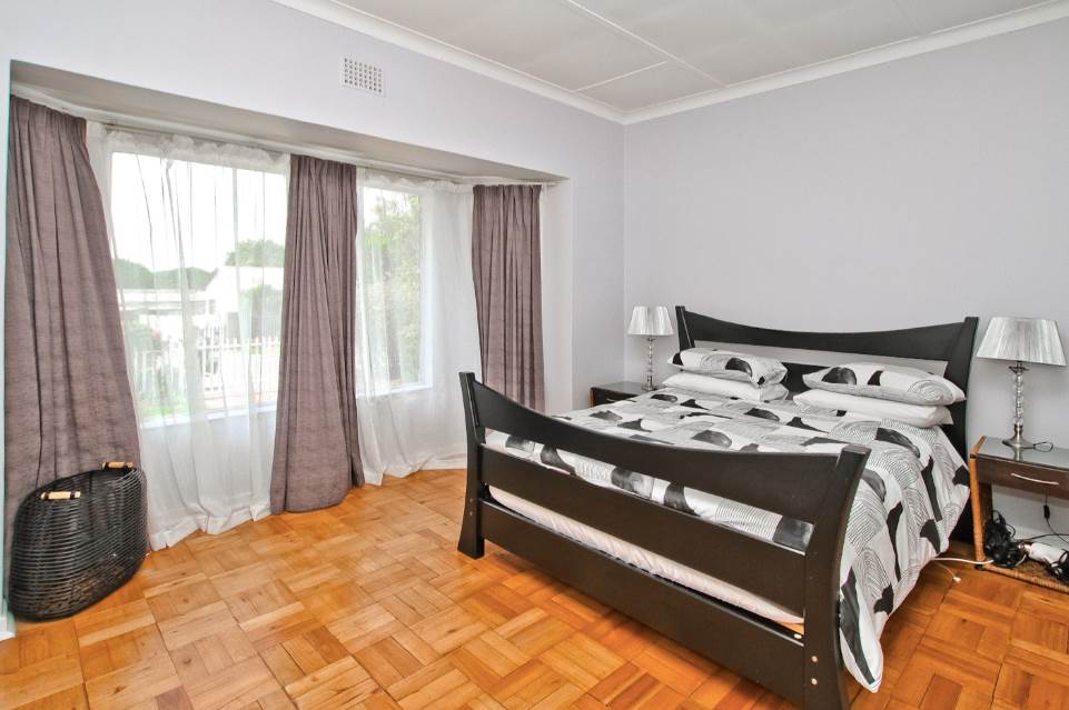 3 Bed House in Modderfontein photo number 10