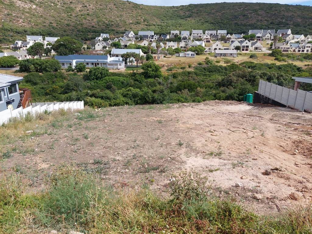 924 m² Land available in Island View photo number 1