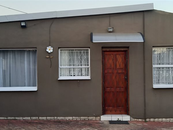 1 Bedroom Garden Cottage 1 Bedroom Garden Cottage