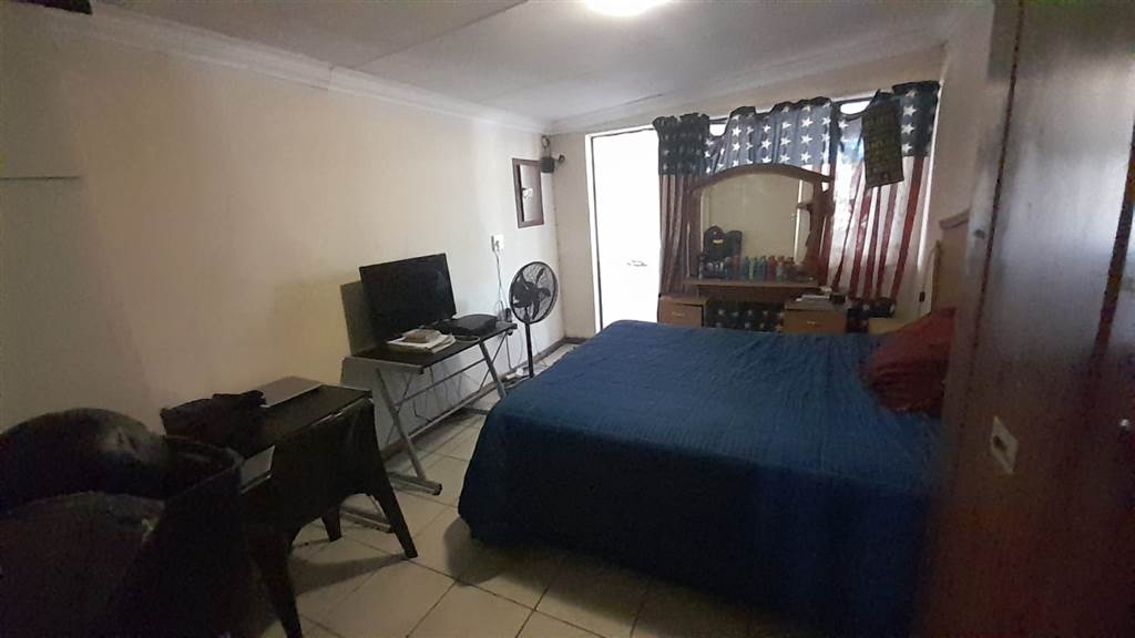 3 Bed House in Rietfontein photo number 16
