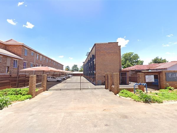 684  m² Commercial space in Kempton Park Central
