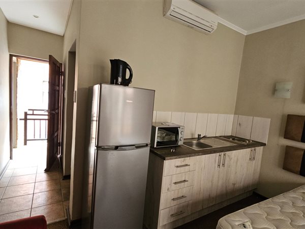 1 Bed Apartment