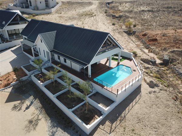 3 Bedroom House 3 Bedroom House