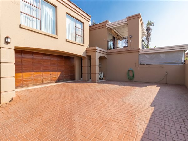 3 Bedroom House 3 Bedroom House