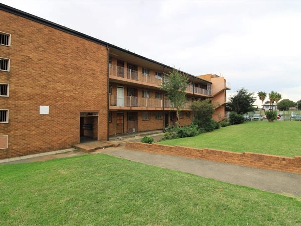 3 Bedroom Apartment 3 Bedroom Apartment