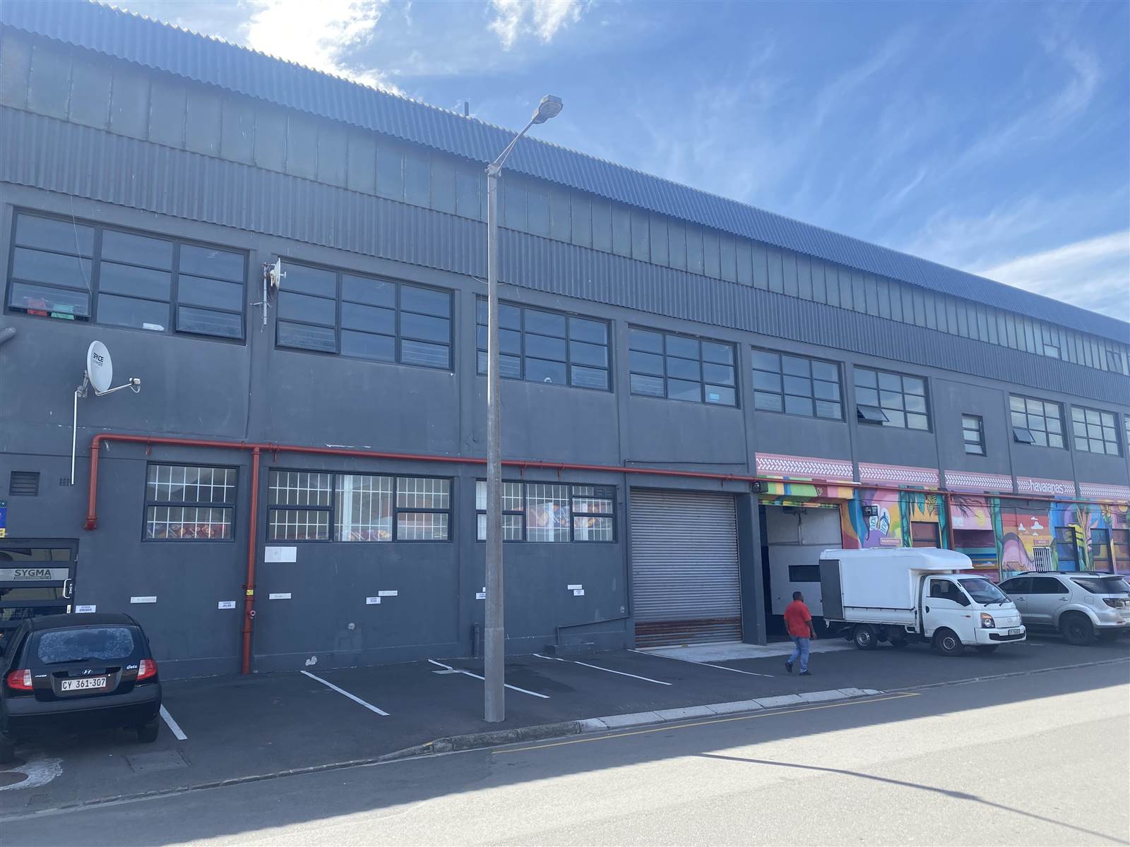 850  m² Industrial space in Paarden Eiland photo number 1