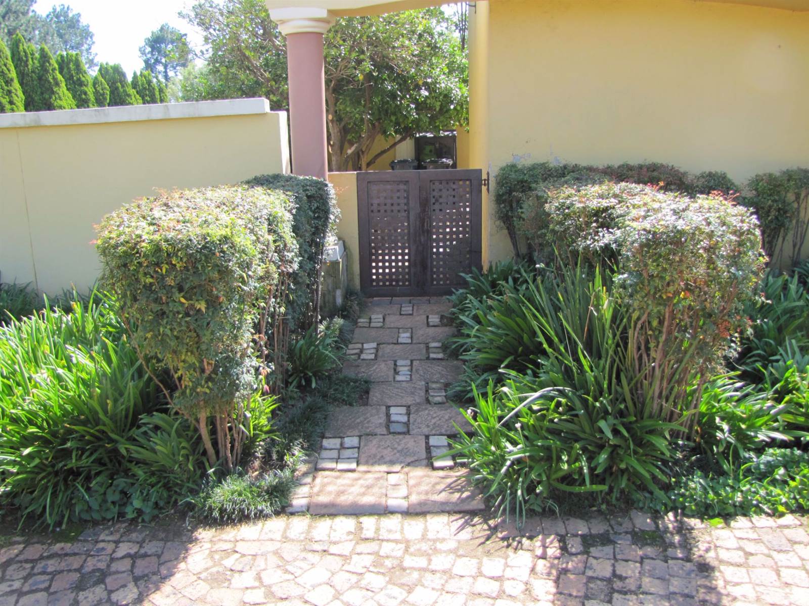 6 Bed House in Bronkhorstspruit photo number 5