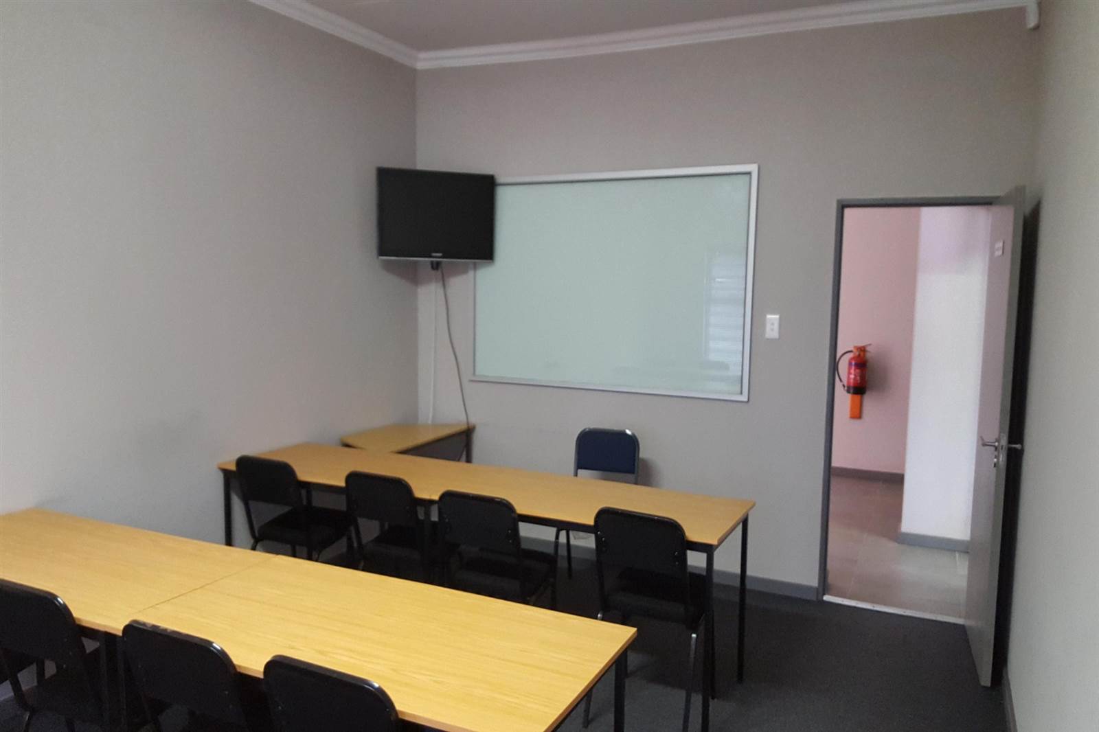 1300  m² Office Space in Kleinfontein photo number 23