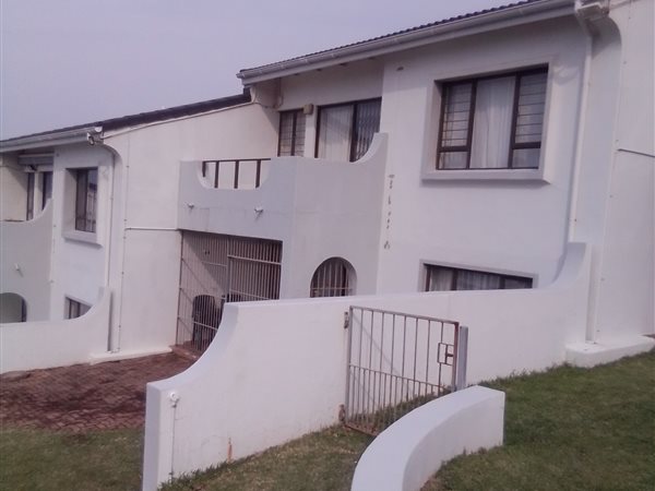 2 Bed Flat in Uvongo