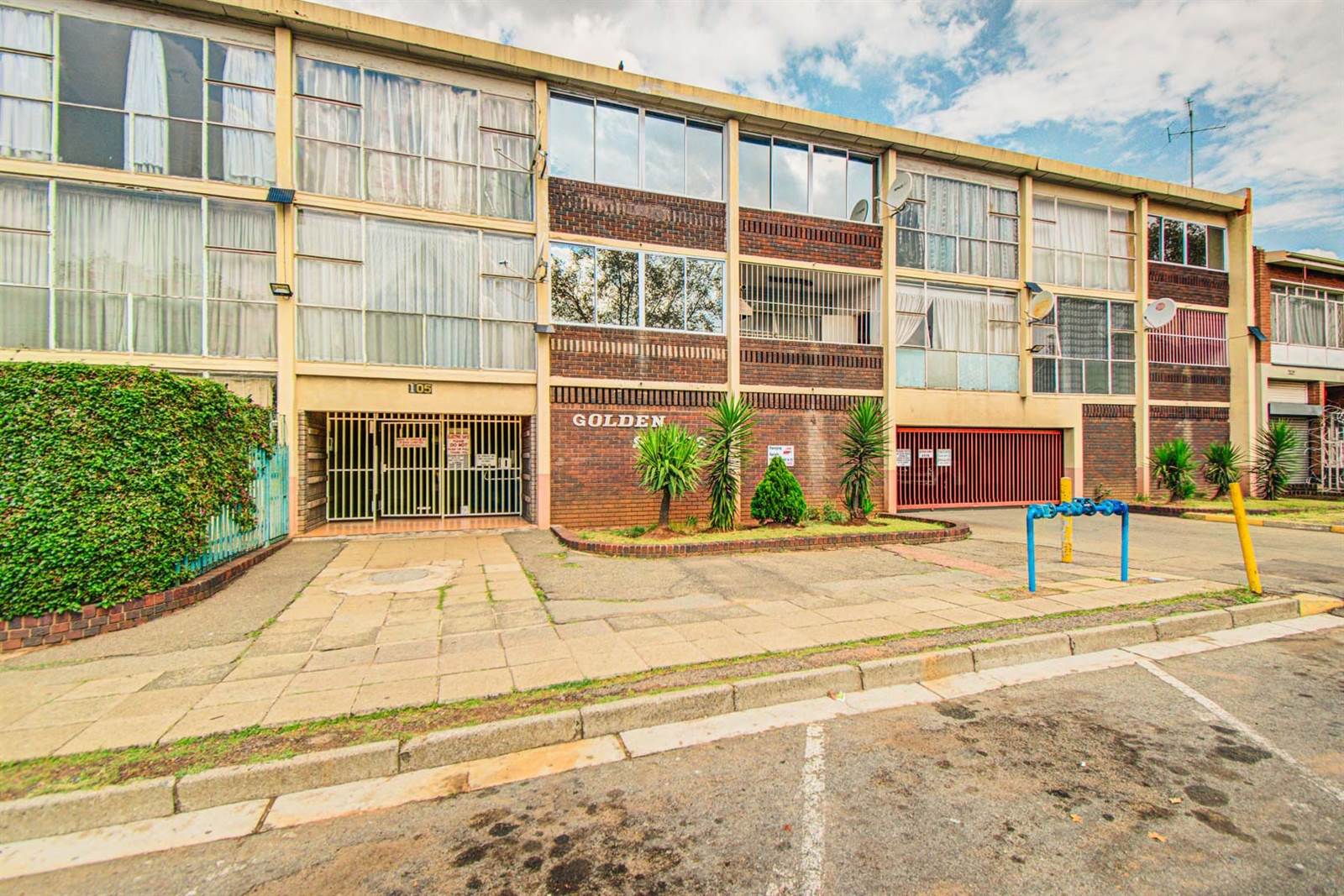 2 Bed Apartment in Benoni Central photo number 16