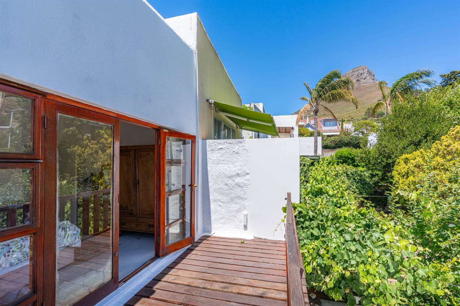 4 Bed House in Tamboerskloof photo number 4