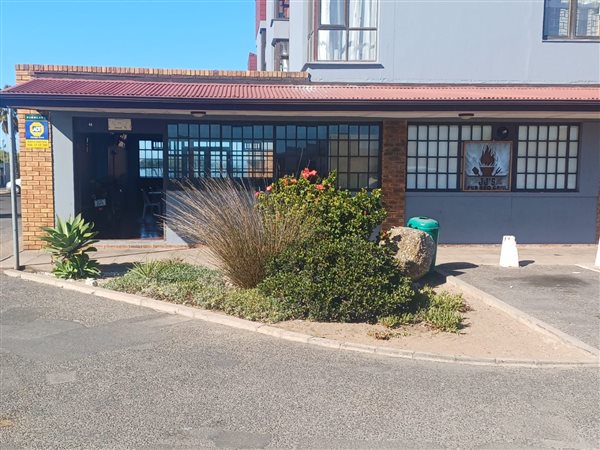 171 m² Commercial space 171 m² Commercial space
