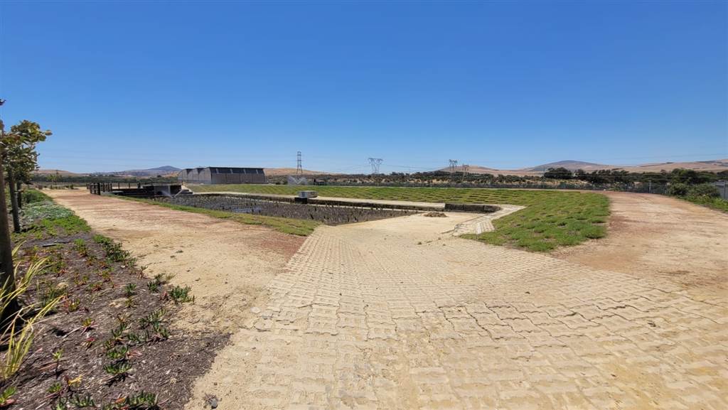 1651 m² Land available in Parklands photo number 3