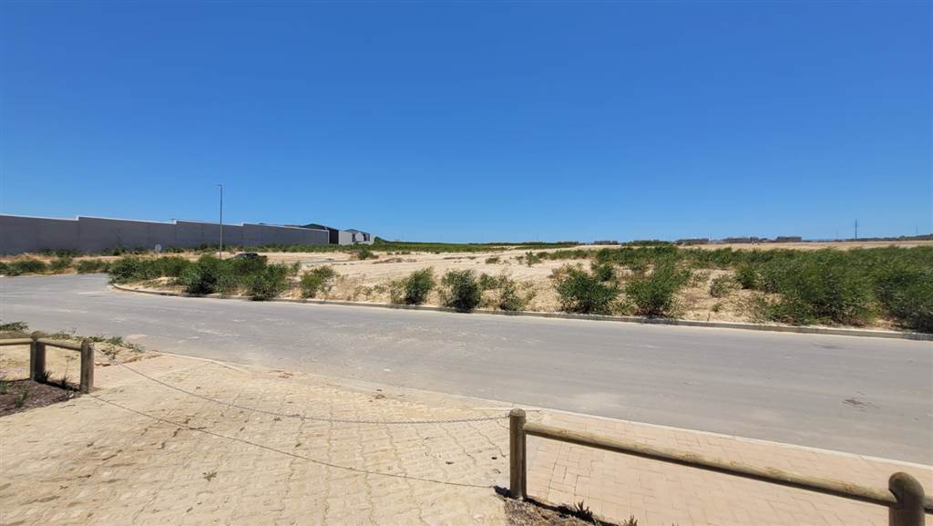 1651 m² Land available in Parklands photo number 4