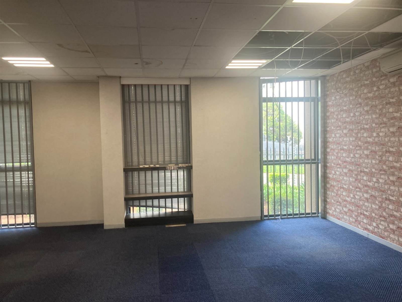 337  m² Commercial space in Rosebank photo number 3