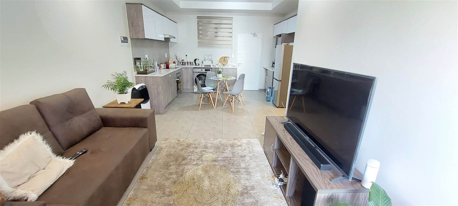 2 Bed Apartment in Raslouw photo number 3
