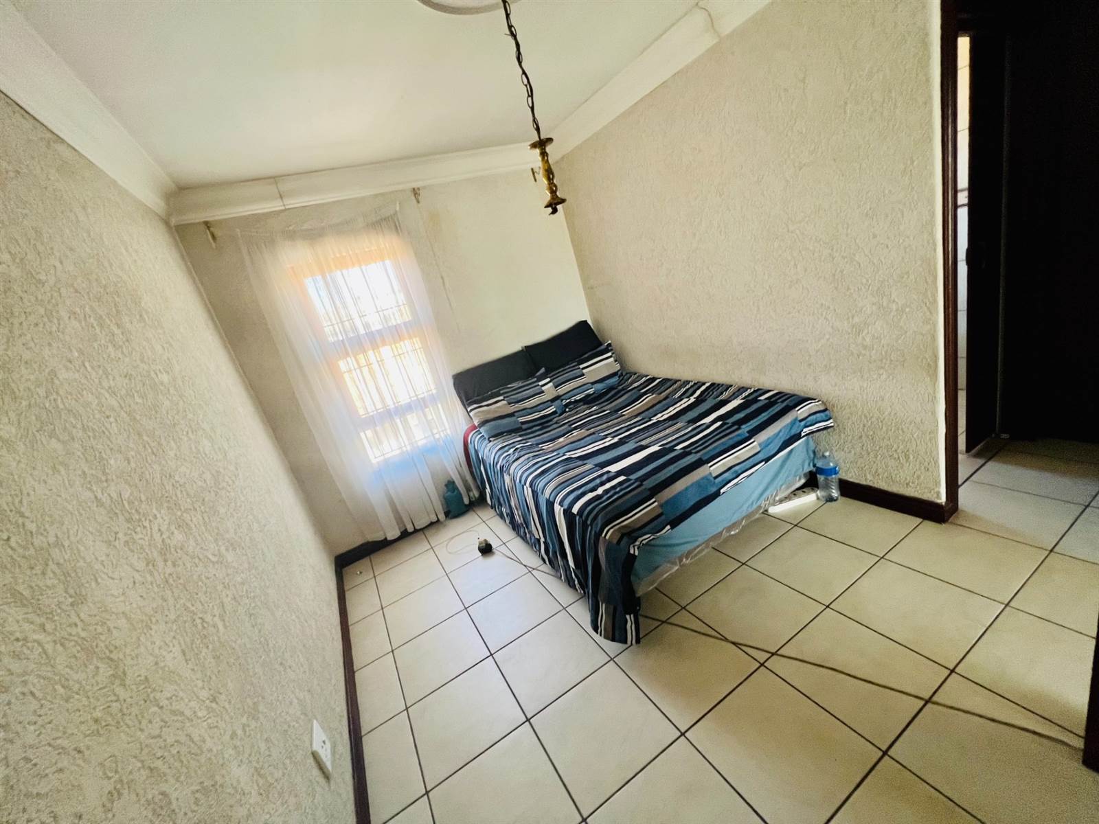 3 Bed House in Tembisa photo number 15