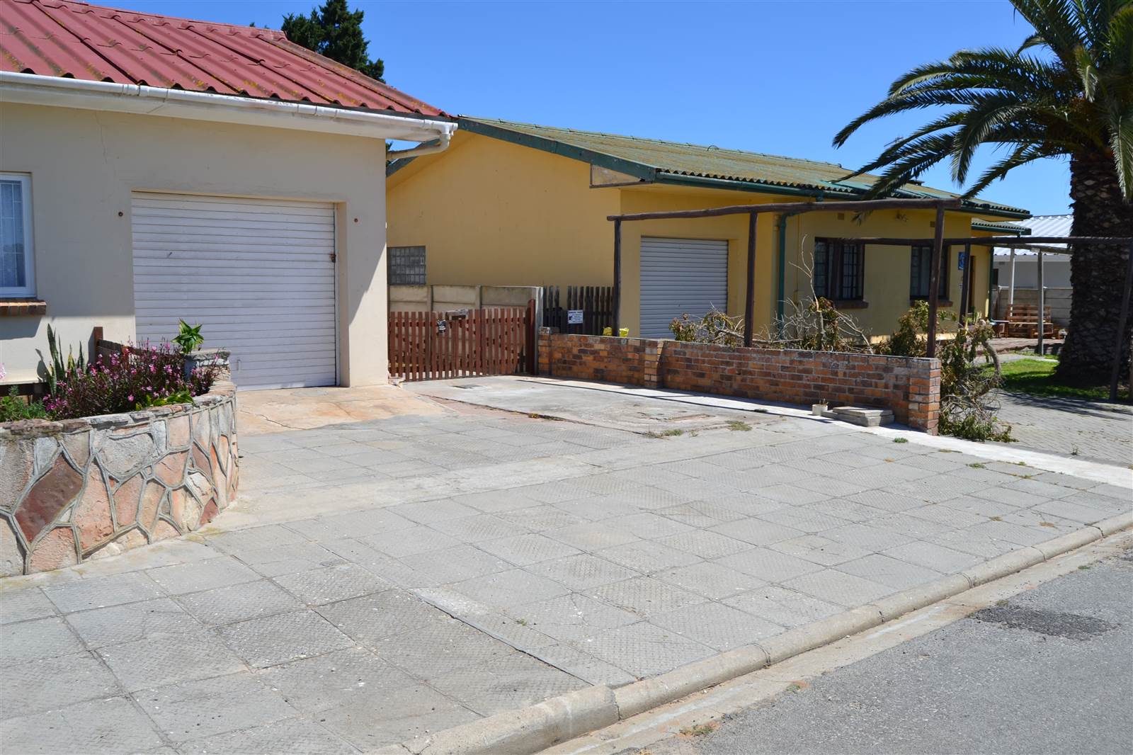 7 Bed House in Lamberts Bay photo number 21