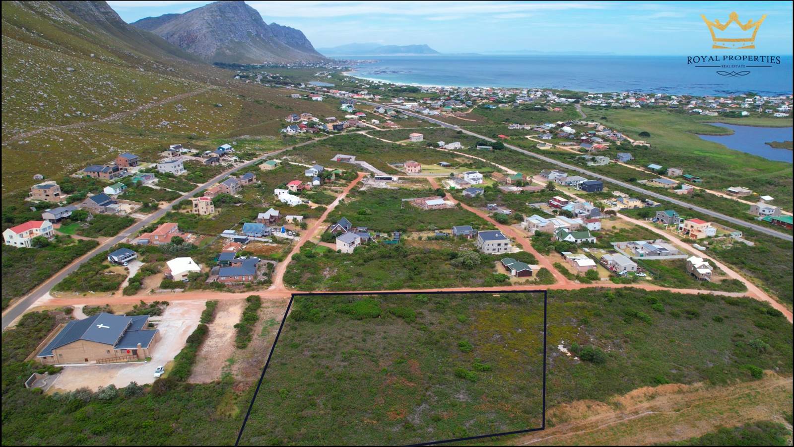 7727 m² Land available in Bettys Bay photo number 4