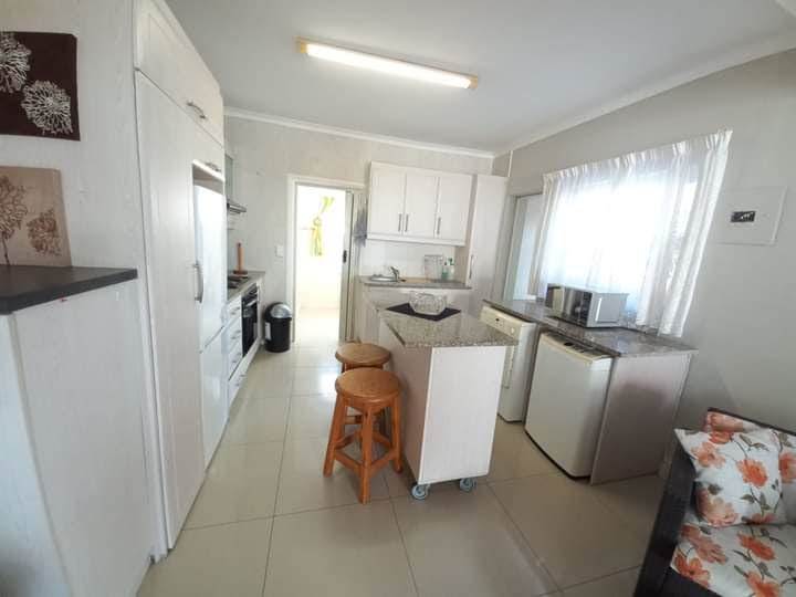 1 Bed House in Uvongo photo number 9