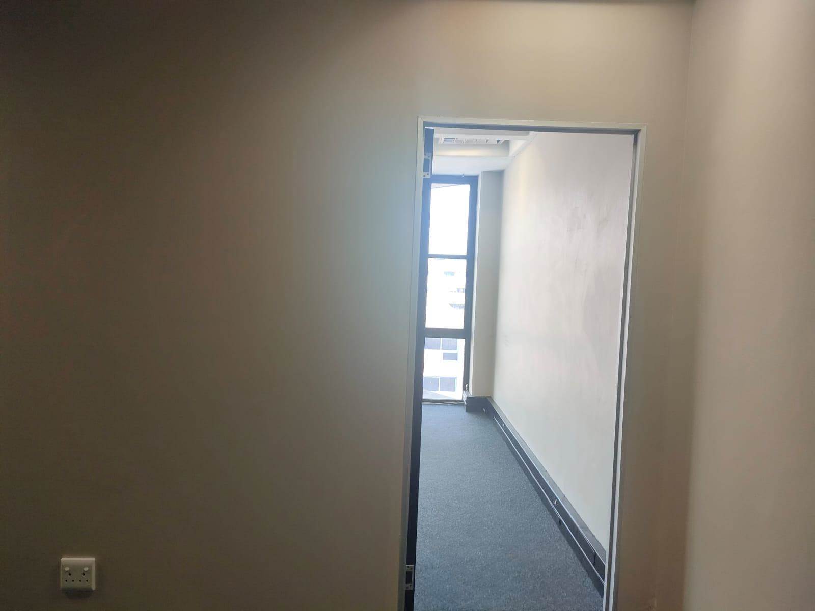 119  m² Commercial space in Pretoria Central photo number 10