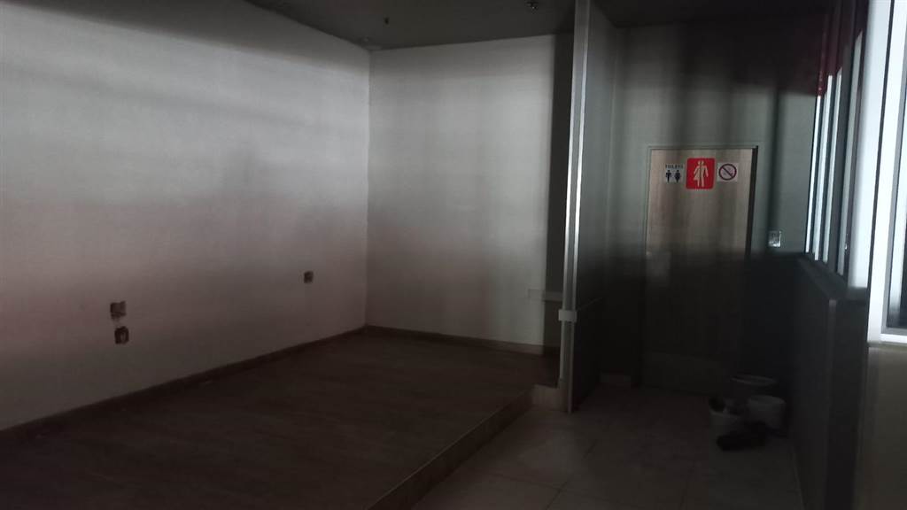 200  m² Commercial space in Fordsburg photo number 14