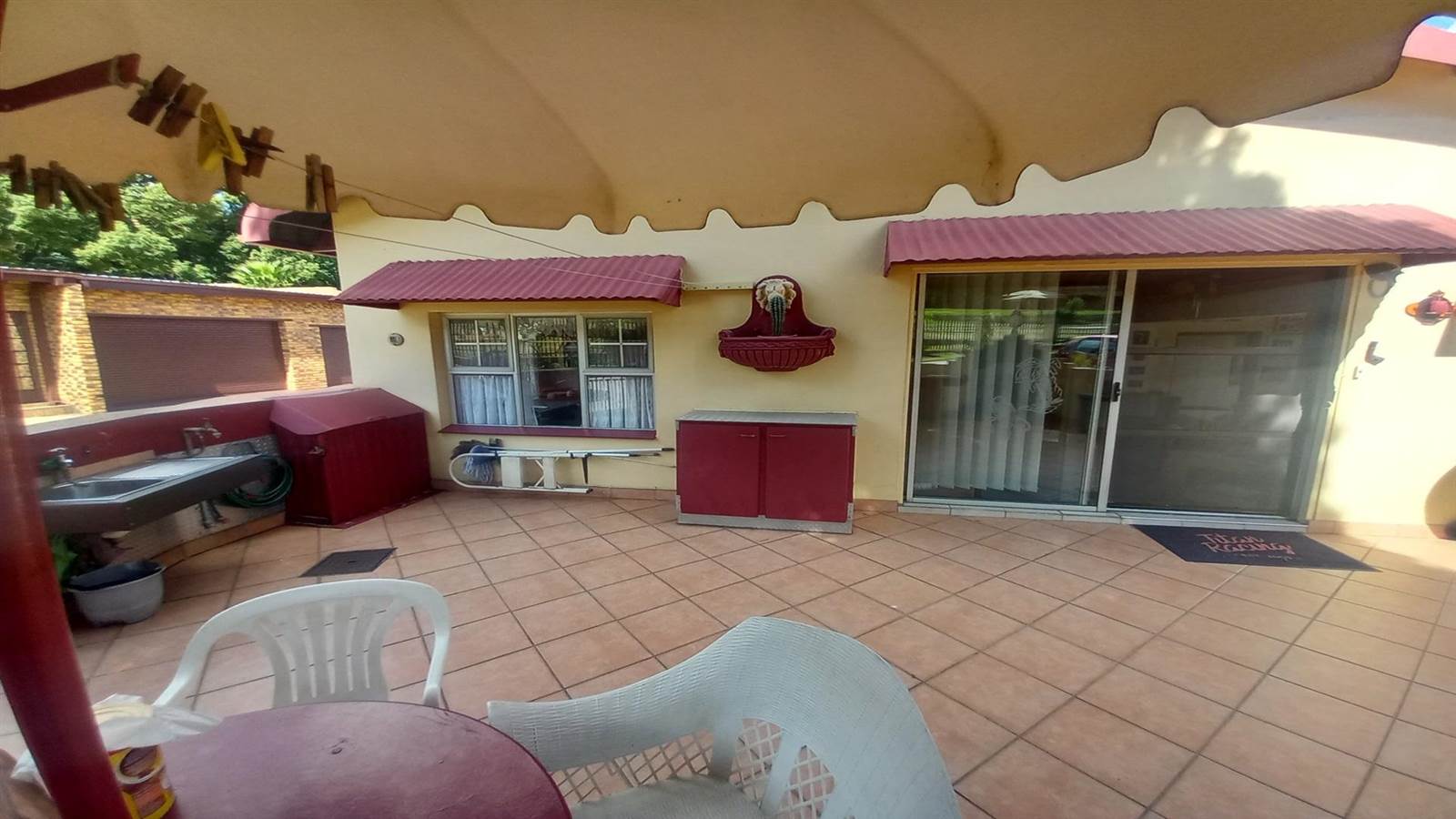 3 Bed House in Kungwini Country Estate photo number 18