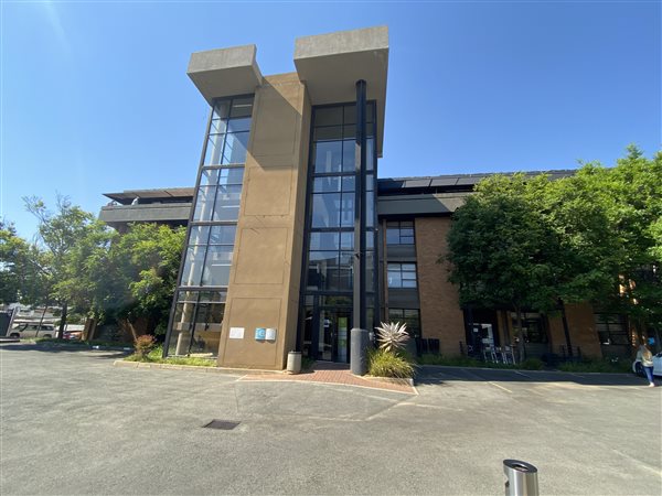 313  m² Commercial space in Rivonia