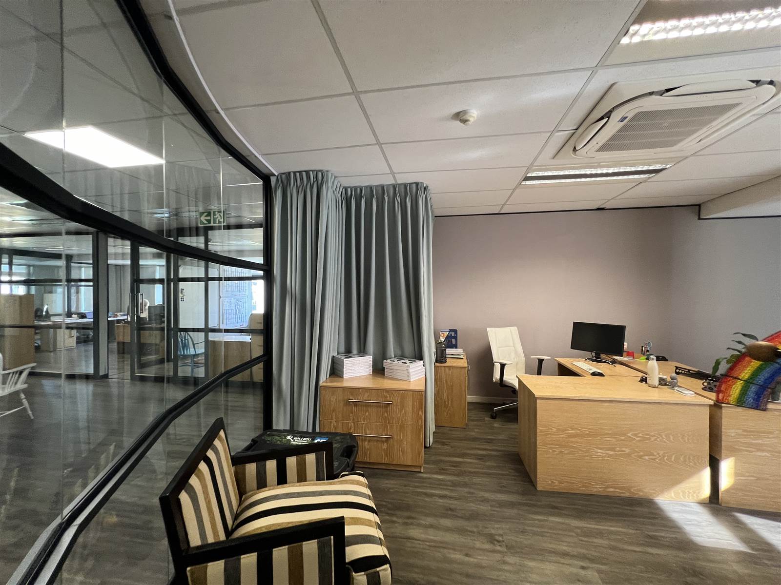 289  m² Commercial space in Cape Town City Centre photo number 6