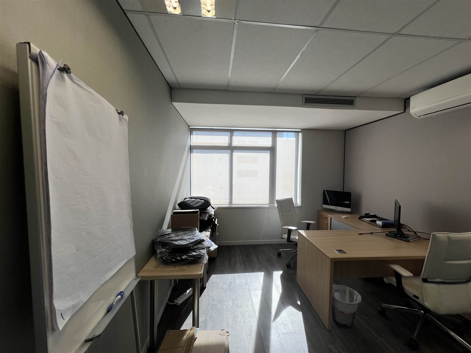 289  m² Commercial space in Cape Town City Centre photo number 5