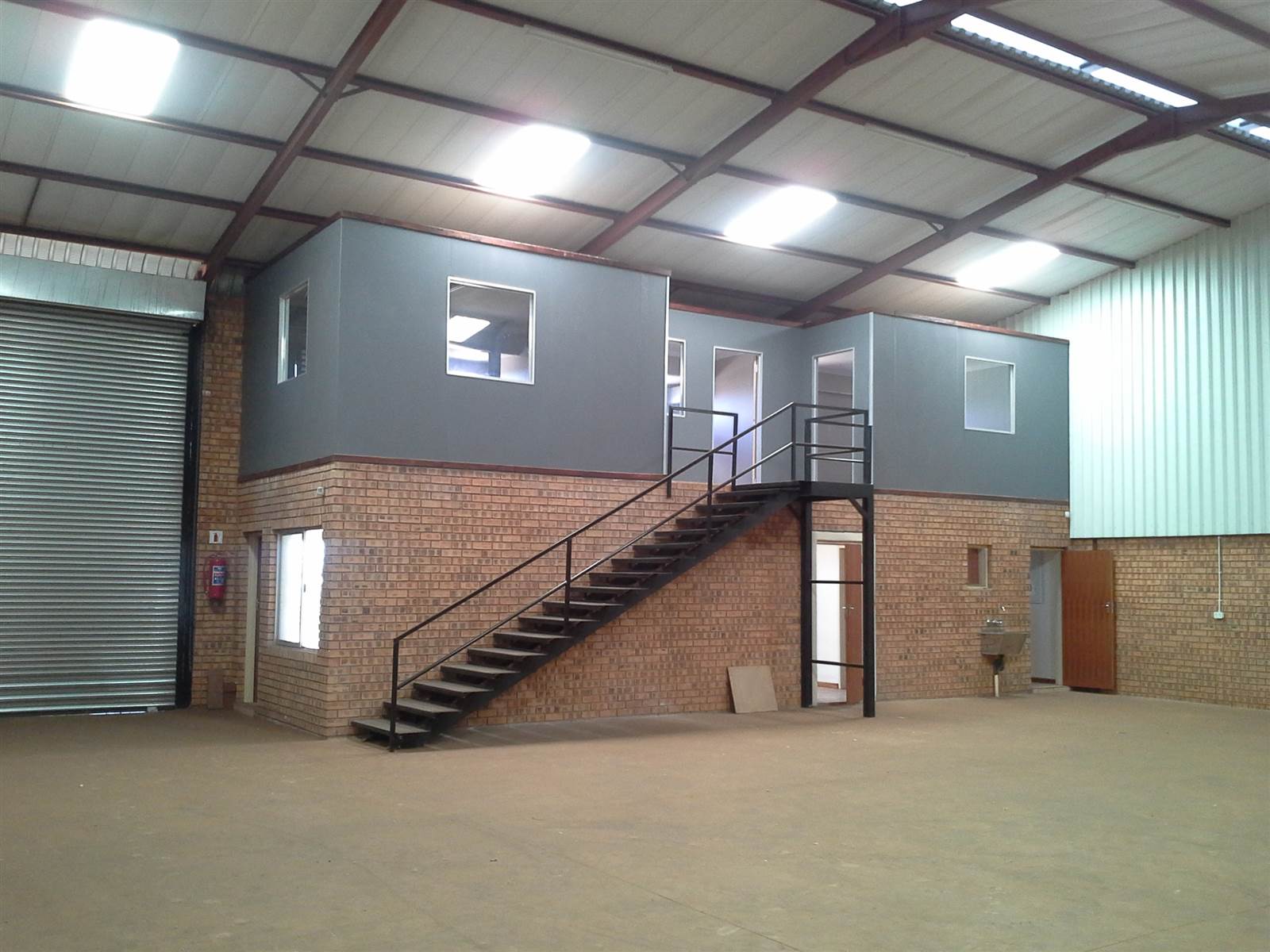 320  m² Industrial space in Middelburg Central photo number 5