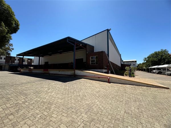 5 961  m² Industrial space